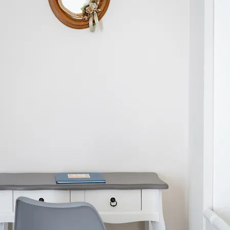 לינה וארוחת בוקר Tinellari נאפולי