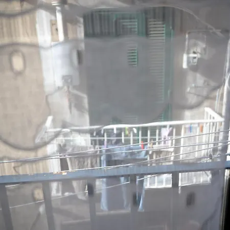 לינה וארוחת בוקר Tinellari נאפולי