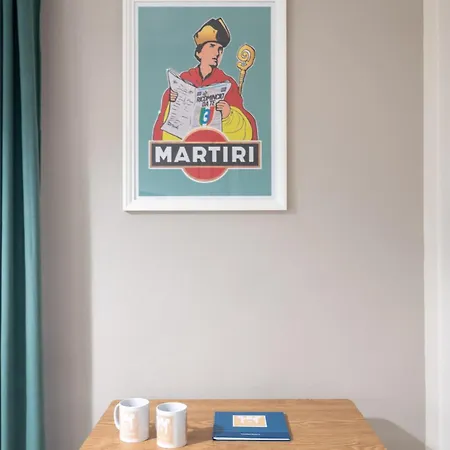 Tinellari 4* נאפולי