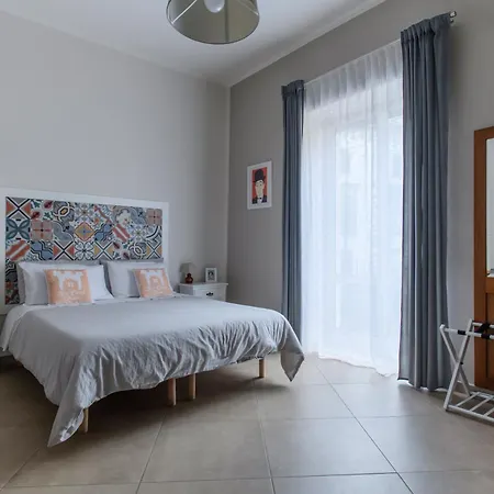 Bed & Breakfast Tinellari *